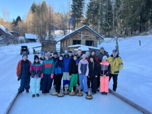 Read more about the article Bewegung, Gemeinschaft und Begeisterung im Schnee bei der Wintersportwoche der digiMS 2 Bad Goisern