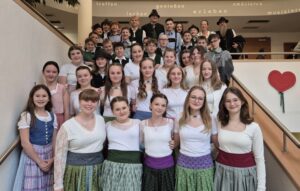 Read more about the article Lebendiges Brauchtum: digiMS 2 Bad Goisern begeistert am Liebstattsonntag